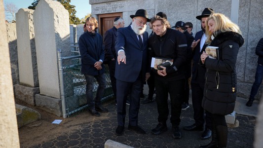 Primera parada de Milei en Estados Unidos: visitó la tumba del “rebe de Lubavitch” en Nueva York