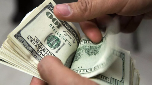 Vuelve a bajar el dólar blue y ceden también las cotizaciones financieras