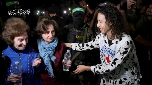 Palestina informó que se reanudó la entrega de rehenes israelíes en Gaza