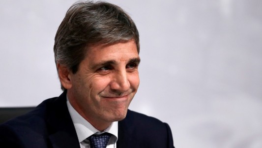 Caputo agradeció a Milei y prometió: "Vamos a dejarlo todo para darle una alegría a los argentinos"