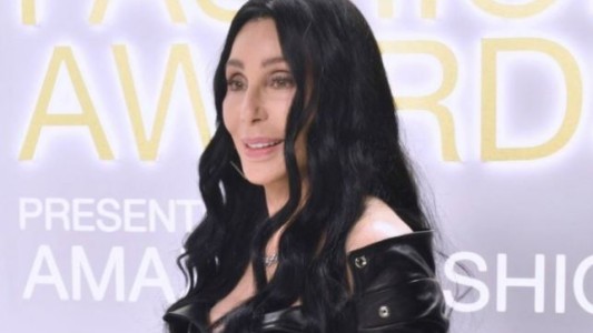 Cher: "Odio envejecer, voy a seguir usando jeans y pelo largo"