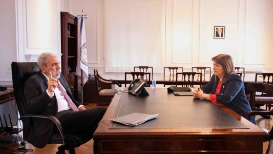 Patricia Bullrich y Aníbal Fernández se reunieron para iniciar la transición: "La seguridad no frena"