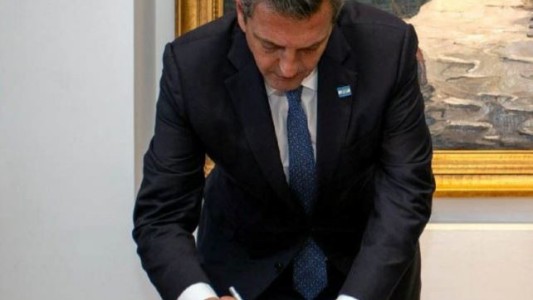 Massa prepara un informe de 90 páginas con detalles de su gestión