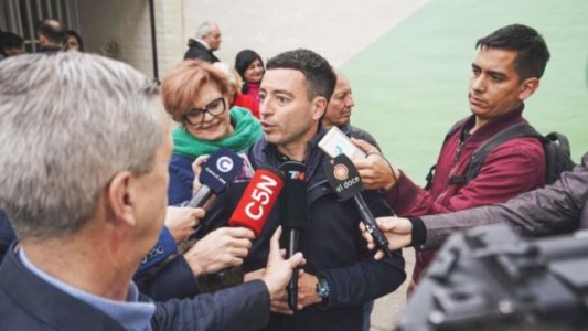 Tras idas y vueltas, la UCR logró reunificar a sus bloques en Diputados y De Loredo será el presidente