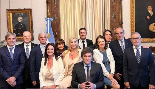 Milei encabezará la primera reunión junto a sus ministros en Casa Rosada