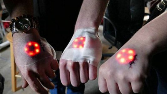 Llegan los tatuajes luminosos