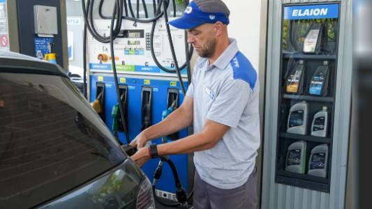 Aumento de combustibles: YPF se sumó al incremento de hasta 37%