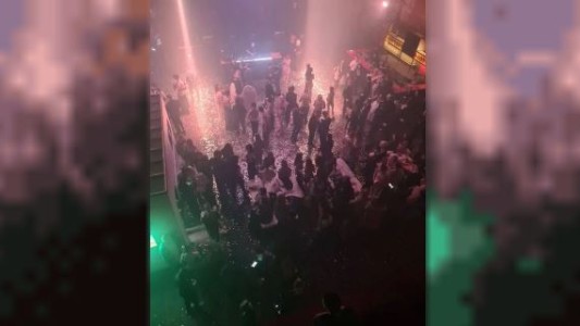 La fiesta semidesnuda de las estrellas rusas provoca una reacción violenta