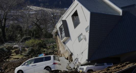 El terremoto de Japón causó al menos 48 muertos