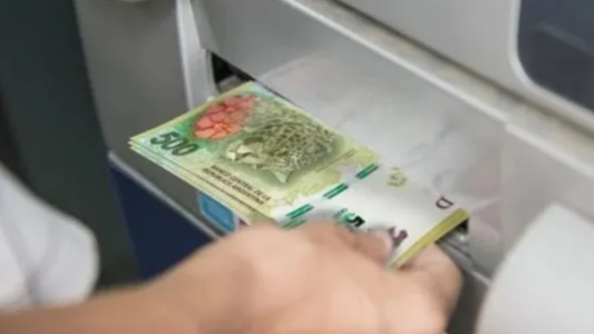 Oficializan el pago del bono de $ 55.000 para jubilados y la suba de 100% en AUH