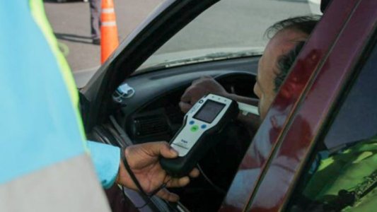Multas de más de $ 770.000 a quienes manejen a alta velocidad o alcoholizados