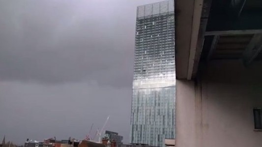 Vecinos se quejan por el “silbido” de una torre