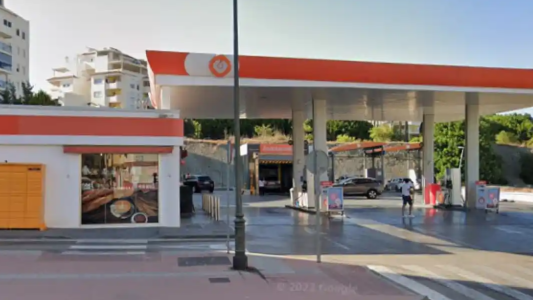 Asaltó una estación de servicio y antes de irse pagó una gaseosa con el dinero robado