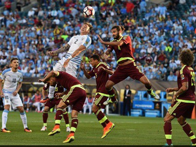 Copa América: Uruguay no pudo doblegar a Venezuela y se quedó afuera