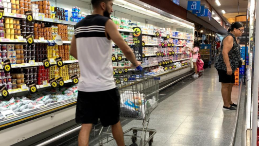 El Indec difunde la inflación de diciembre: también el acumulado de 2023 que superaría 200%