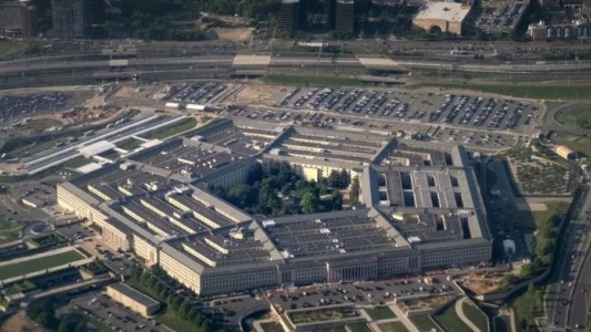 EE.UU. y Reino Unido lanzaron ataques aéreos contra los rebeldes hutíes en Yemen