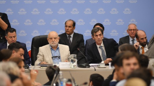 El Gobierno apeló ante la Corte el fallo que frenó la reforma laboral del DNU