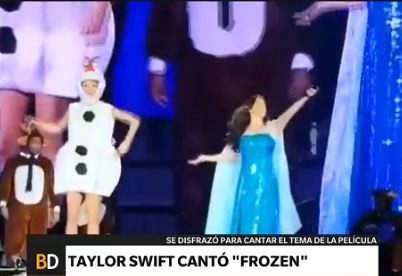 Taylor Swift cantó "Frozen"