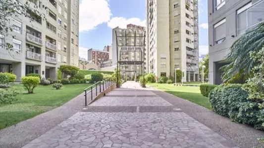 Asaltaron un edificio de Almagro donde vivía Javier Milei