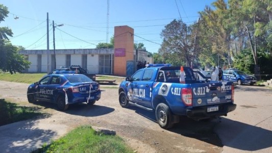 Rosario: acribillaron de diez tiros a un joven de 21 años