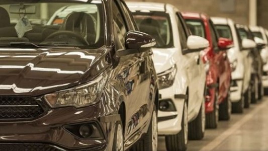 Cayó un 33% la venta de autos 0 km durante enero a un nivel que no se veía en 20 años