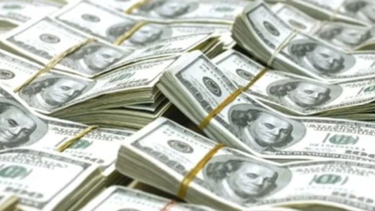 El dólar blue cedió otros $20 y cerró la semana en $1.175