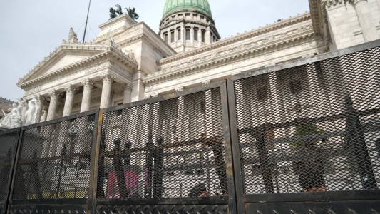 El Gobierno logró un triunfo pero no aseguró los votos en los artículos más importantes