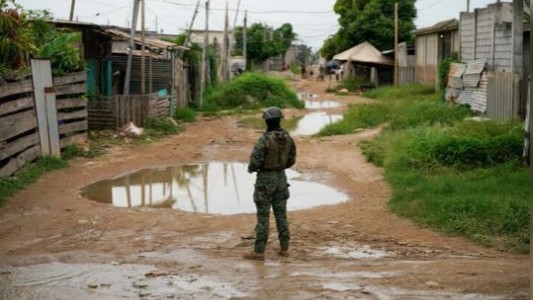 Ecuador: votan en contra de aumentar el IVA para financiar ofensiva contra el crimen organizado