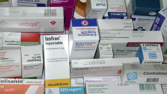Dura caída de la venta de medicamentos en medio de subas de precios que superan el 100%