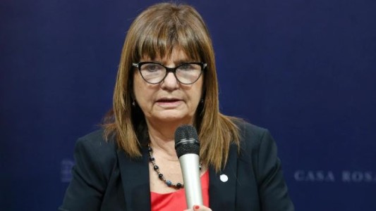 Bullrich apuntó contra movimientos sociales y sindicatos por denuncias de "extorsión, aprietes y abusos sexuales"