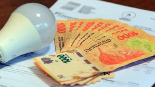 Inflación: subió el tope de ingresos para solicitar los subsidios a la luz y al gas