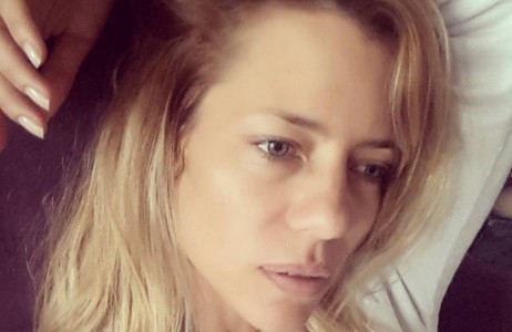 Nicole Neumann prendió fuego su instagram: foto hot en la cama