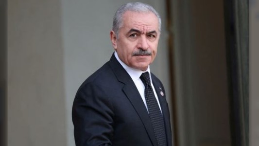 Renunció el primer ministro palestino, Mohamed Shtayé