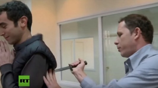 La prueba del chaleco anticuchillos que terminó mal