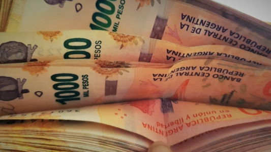 Llegan los aumentos de marzo: combustibles, prepagas, colegios, expensas, transporte, luz, etc