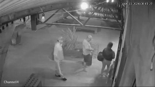 Villa Madero: una policía de la Federal mató a un ladrón que le robó el celular cuando esperaba el colectivo