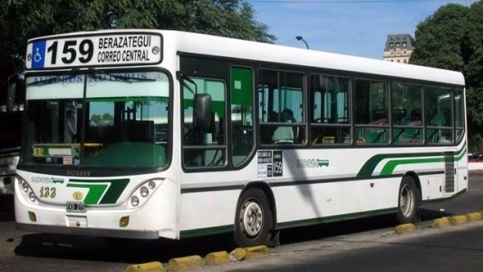 Paro de colectivos en el AMBA: más de 10 líneas no circularán desde la medianoche