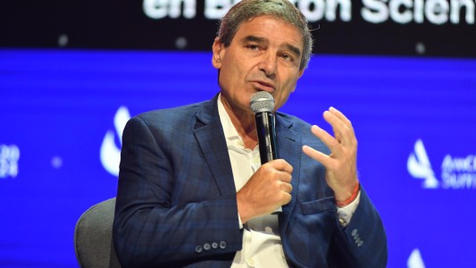 Quirós confirmó que el aumento de casos de dengue se dio por el cambio en el virus