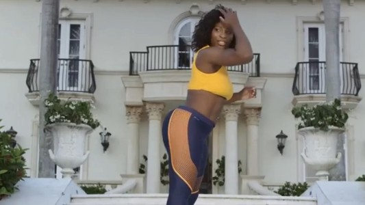 Serena Williams enseña cómo bailar twerking