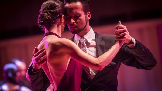 Día Nacional del Tango: actividades para conmemorar nacimientos de Gardel y De Caro