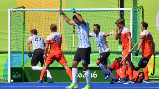 Hóckey: Los Leones pelearon y empataron ante Holanda