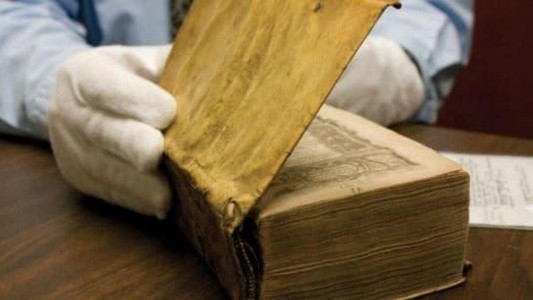 La Universidad de Harvard retiró la piel humana que encuadernaba un libro de su biblioteca