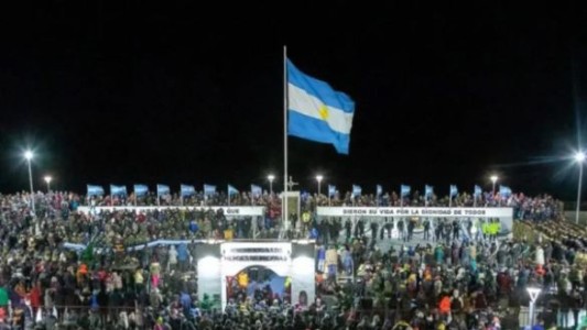 Sin autoridades nacionales, los gobernadores patagónicos encabezaron la Vigilia de Malvinas
