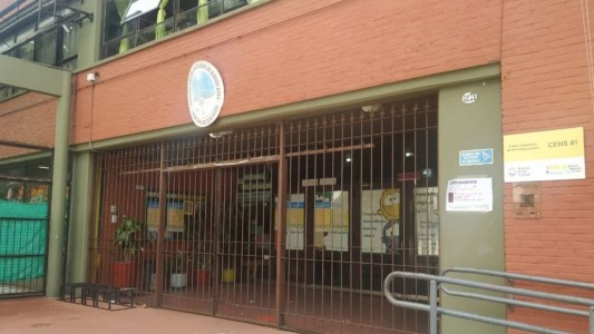 Por tercera vez en menos de cinco meses robaron las computadoras de una escuela en Núñez