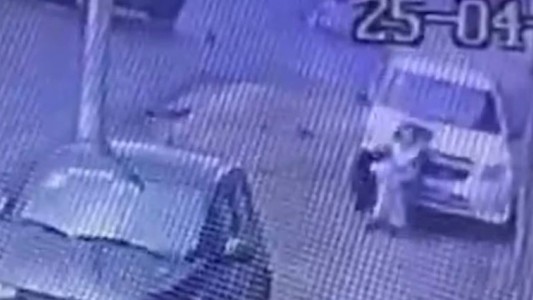 Avellaneda: perdió el control del auto, atropelló y mató a un peatón