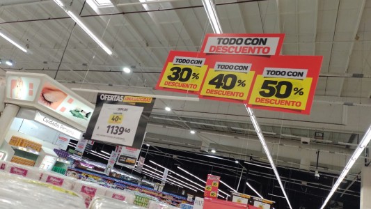 Los consumidores advierten algunas bajas en precios