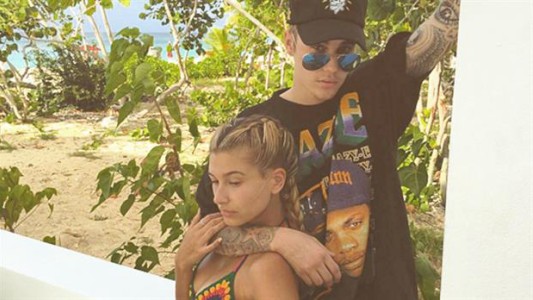 Justin Bieber, con nueva novia
