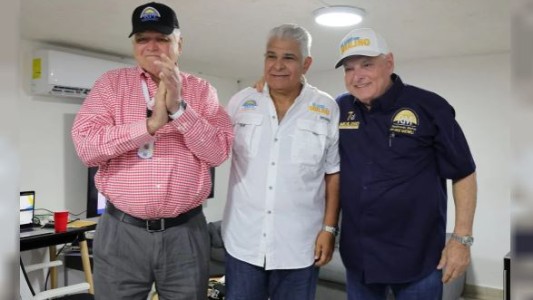 Panamá: El candidato "pro empresa privada" Mulino fue electo presidente