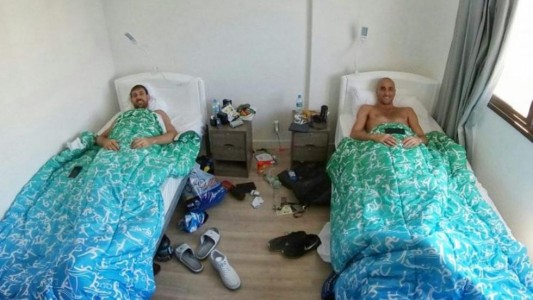 Sin lujos: así dormían Ginóbili y Nocioni en la villa Olímpica