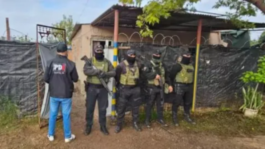 Operativo policial descubrió el funcionamiento de un búnker narco en terrenos del Arzobispado de Rosario